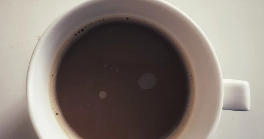 Toto je nejhorší a velmi nezdravá káva. Poláci si na to zvykli a pijí pořád 